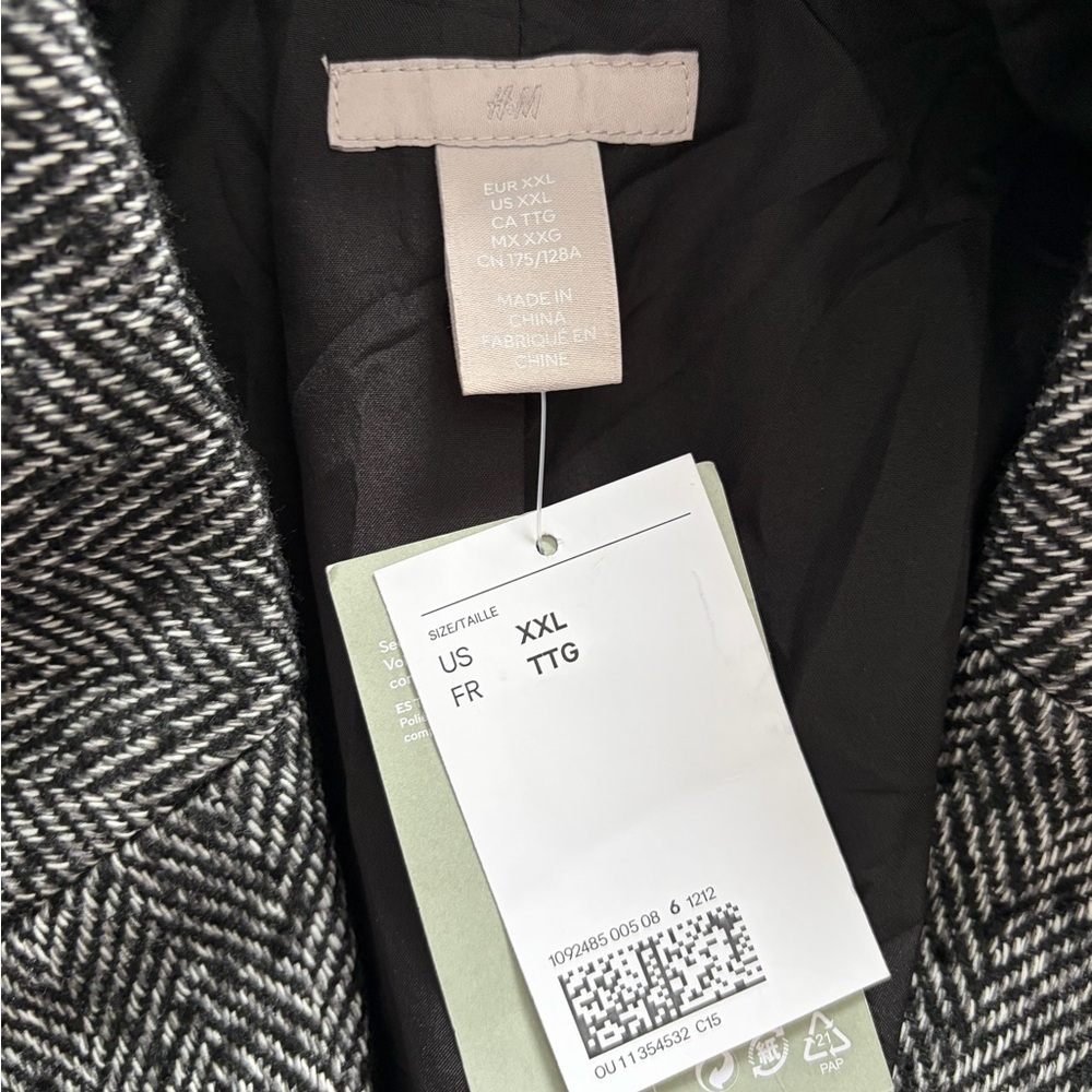 H&M Women’s Oversized Black and Gray Herringbone Blazer - Picture 10 of 11